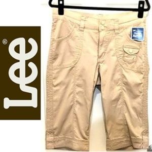 🌸 NWT LEE MODERN MOTION EASY FIT SHORT